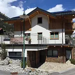 Ferienchalet Elisabeth *