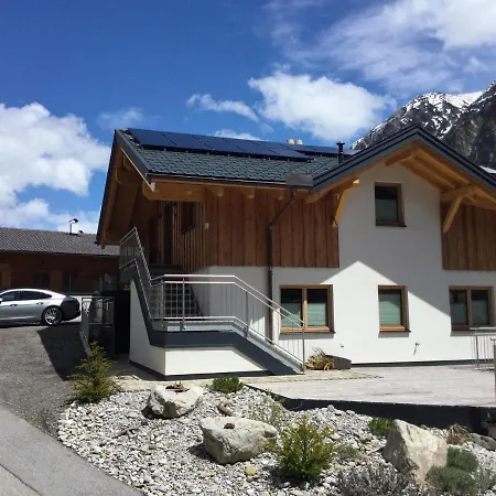 Ferienchalet Elisabeth Steeg