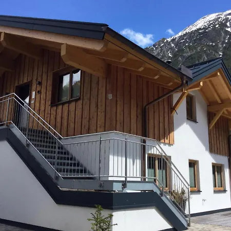 Apartment Ferienchalet Elisabeth *